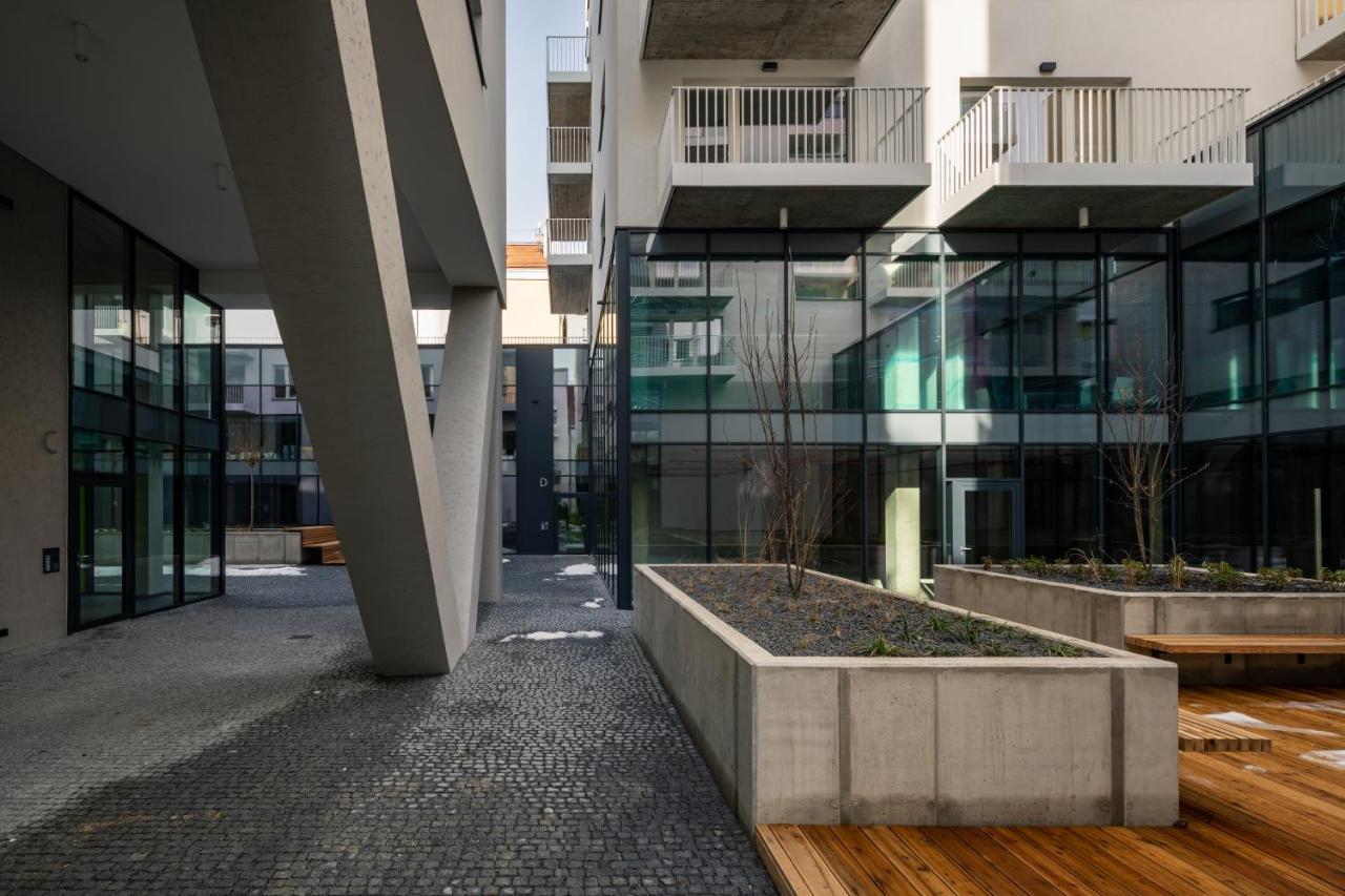 Prague Days - Exclusive Condo In Trendy Neighbourhood Extérieur photo